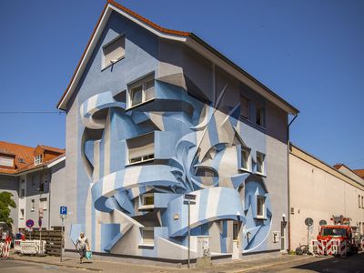 anamorphic murals by Peeta