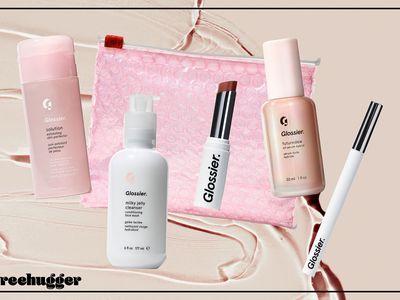 Glossier clean beauty